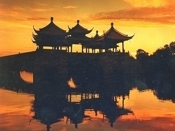 《缘殇gl》